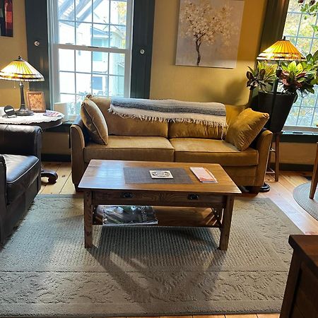 First Floor Apt With River View Hallowell Exterior foto